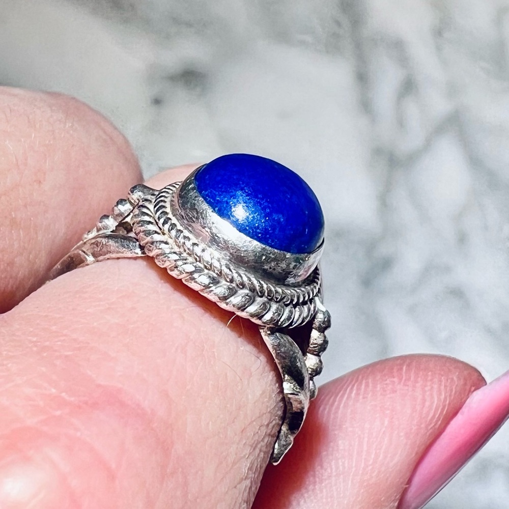 Vintage Handmade Ring Solid 925 Sterling Silver size 8! Good condition! - Picture 8 of 16